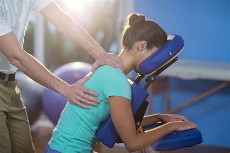 Acupuncture And Chiropractic Benefits Of Adding Together Chirotouch