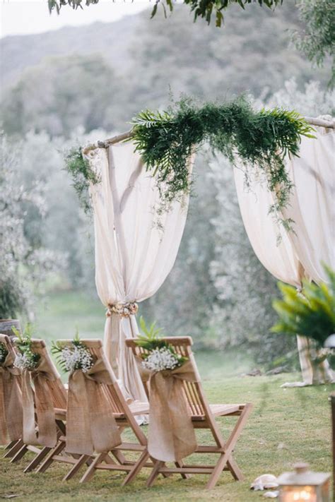 Discover our favorite pinterest board ideas across a variety of categories. 20 Rustic Country Burlap Wedding Chair Decor Ideas | Roses ...