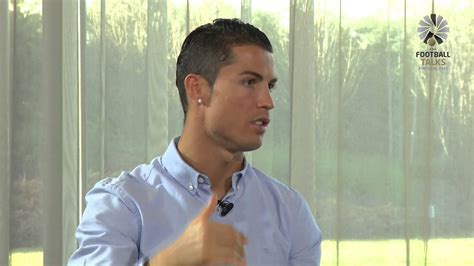 «já soube e já desejei as melhoras. Cristiano Ronaldo e Marcelo Rebelo de Sousa falam de tudo ...