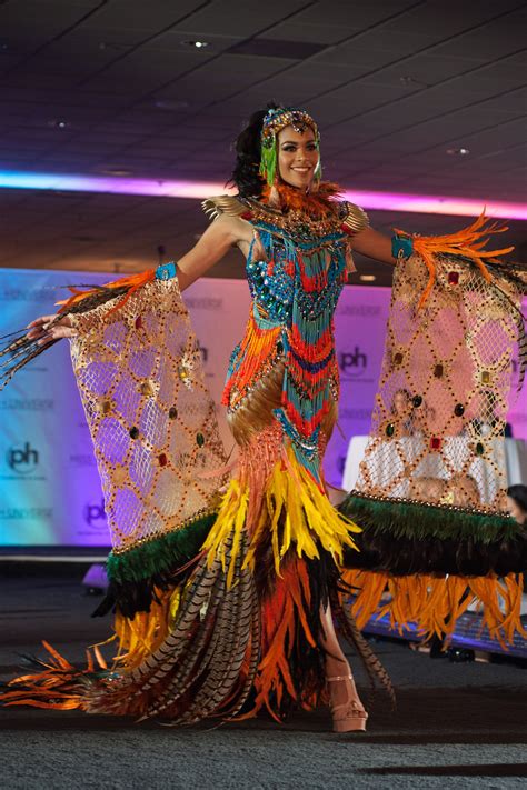 estos fueron los trajes típicos más llamativos de miss universo actitudfem