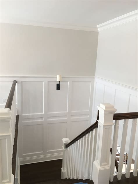 Benjamin Moore Satin Impervo White Dove