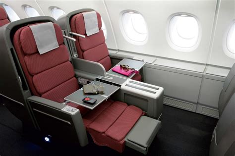 Qantas A380 Marc Newson Ltd Qantas A380 Business Class Business