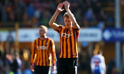 For fodboldtræner, se steve darby. Bradford v Liverpool to benefit Stephen Darby's foundation ...