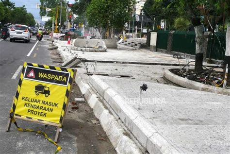 Proyek Jalur Pedestrian Di Kota Bogor Jadi Sorotan