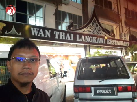 The restaurant offers typical italian food, good wines and draft beer. Shah's Travel Diary: Wan Thai Restaurant Langkawi Review
