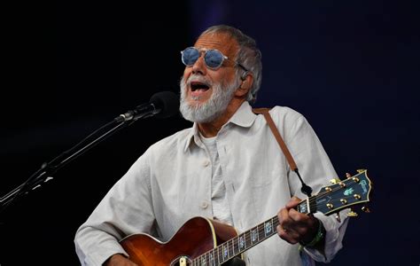 Fans React To Mesmerising Yusuf Cat Stevens Performance At