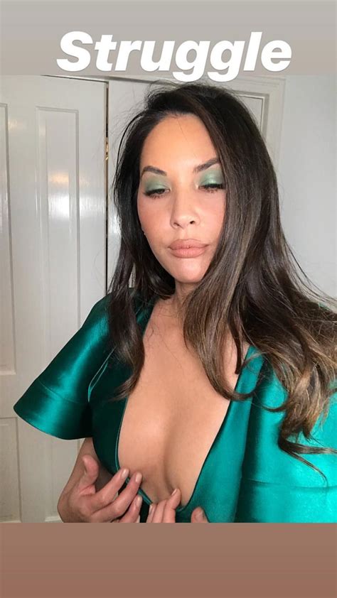 Olivia Munn Sexy Outfit From Beverly Hills Scandal Planet