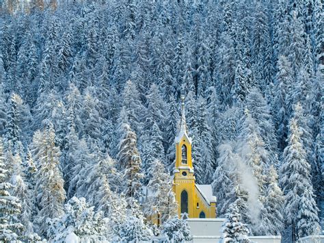 14 Photos That Prove Switzerland Is A Winter Wonderland Condé Nast