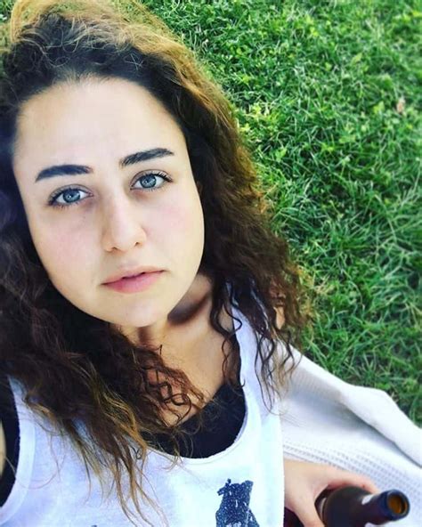 Levent aykul oynadığı dizi ve filmlerin detaylarına, hakkında merak ettiğiniz her şeye (levent aykul rolleri, yorumları ve paylaşımları) epikse sayfasından ulaşabilirsiniz. Hercai Melike Oynadığı Diziler (Aslı Samat)