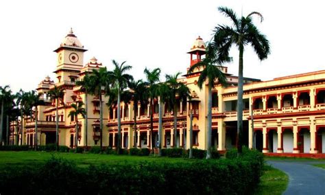 16 exceptionally beautiful college campuses in india