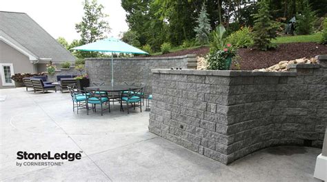 Landscape Retaining Walls For Extending Your Yard