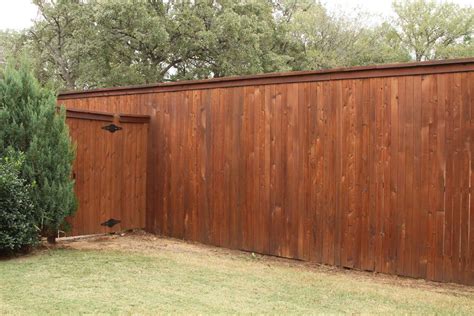 Best Fence Stain Color