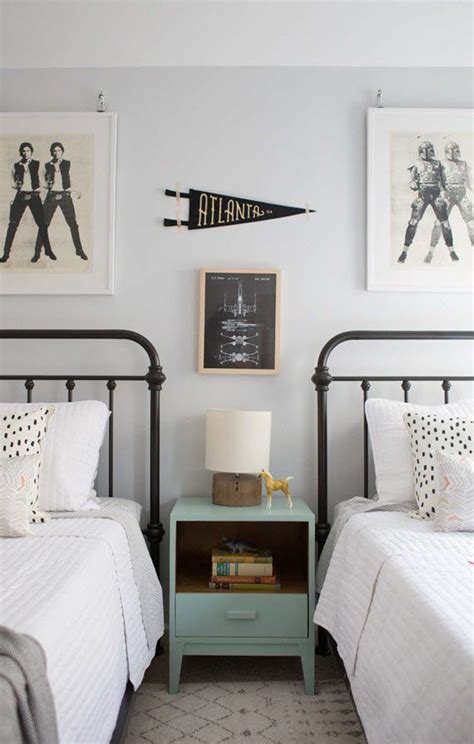 Here some tips to make it fabulous and whimsical but still friendly with your pocket. star wars bedroom // boys' bedroom | Kids Rooms ...