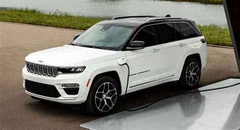Jeep Debuts Two Row 2022 Grand Cherokee With 4xe Phev Will Electrify
