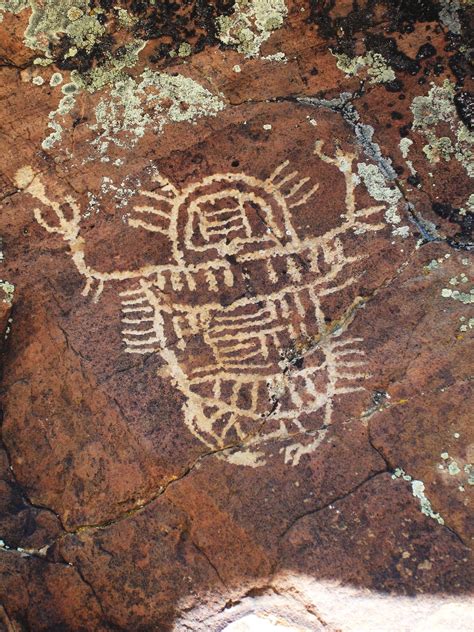 Ancient Petroglyph In Wyoming Prehistoric Art Paleolithic Art