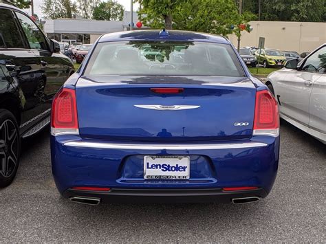 Pre Owned 2019 Chrysler 300 Touring L Rwd 4dr Car