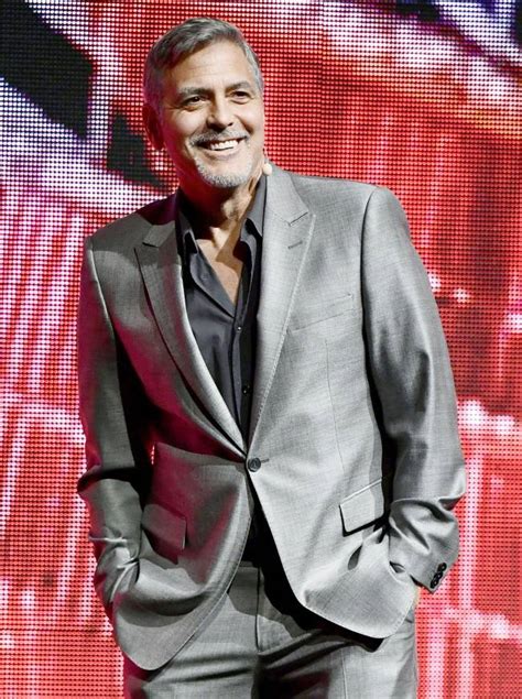 Джордж Клуни рассказал, как готовится к рождению детей (Фото)