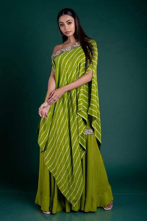 Buy Nupur Kanoi Green Crepe Bandhani Tunic And Gharara Set Online Aza