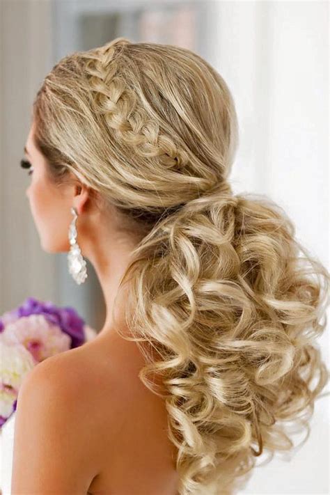 You could try curls for wedding hairstyles for long hair. 36 Chic And Easy Wedding Guest Hairstyles | Hair ...