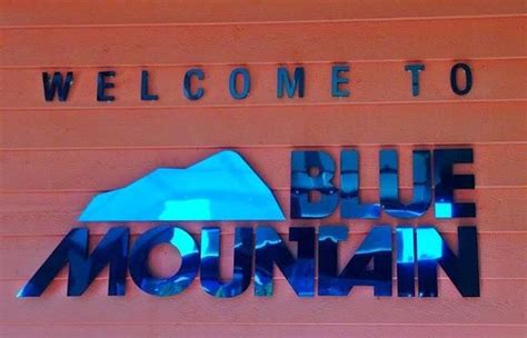 Welcome Sign Picture Of Blue Mountain Village Blue Mountains