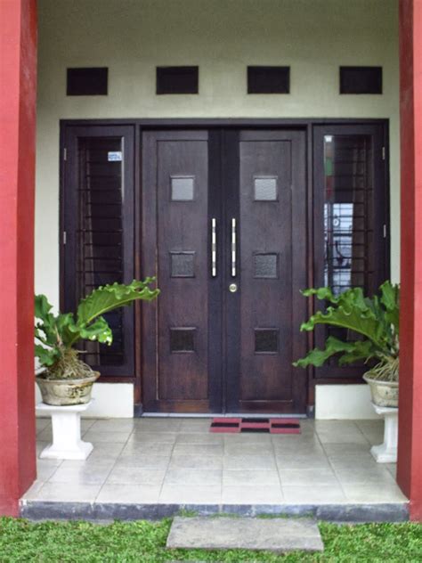 contoh gambar pintu rumah minimalis model minimalist