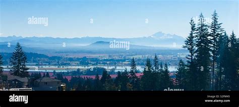 Vancouver Mountain View Stock Photo Alamy