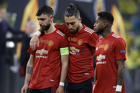 Manchester United Lose Europa League Final In Dramatic Penalty Shootout