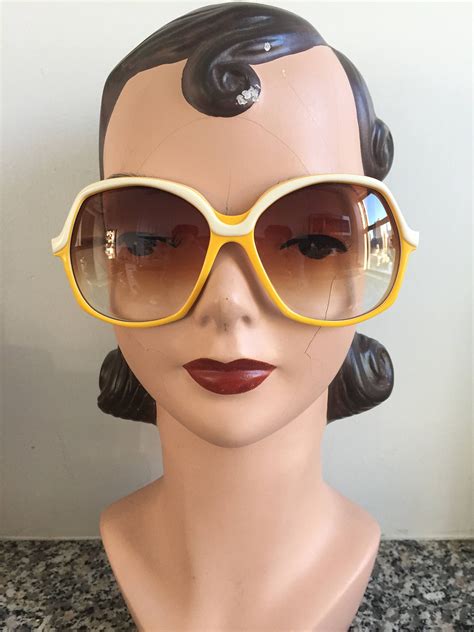 Vintage Retro 1970s Oversized Womens White And Yellow Etsy Retro Vintage Yellow Sunglasses