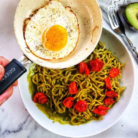 Spicy Avocado Noodles With Egg