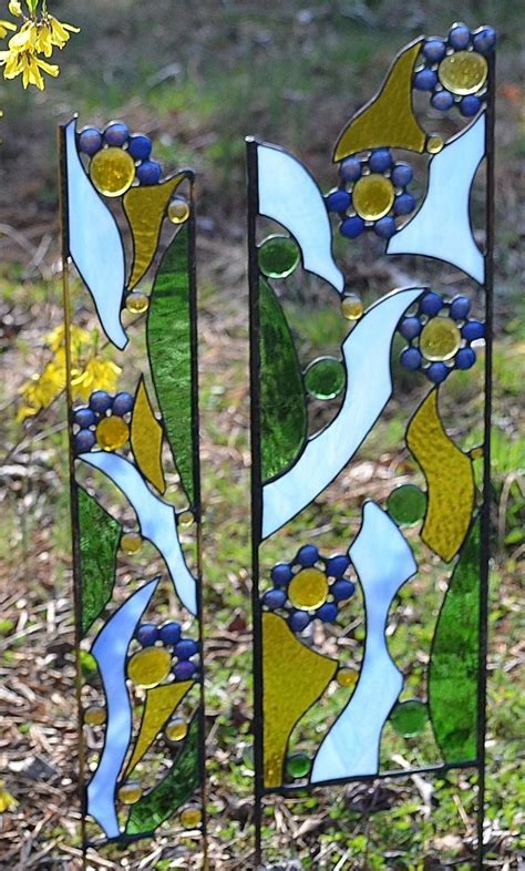 stained glass yard art for your garden decor periwinkle flower comp glass garden art