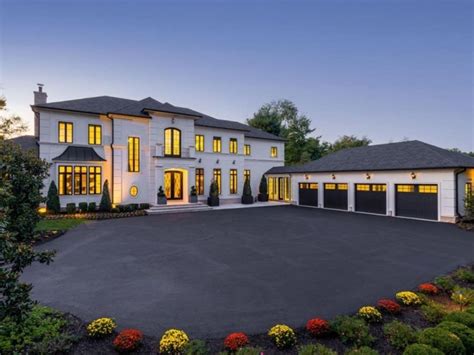 Bradley Beal Sells Bethesda Mansion With 2 Basketball Courts For 91m