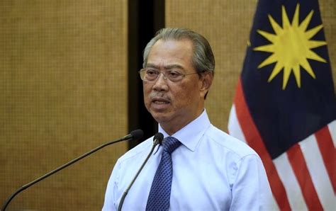 Pendapatan tahunan kira pendapatan tahunan. Rebat cukai RM20,000 kepada PKS - Celik Wang