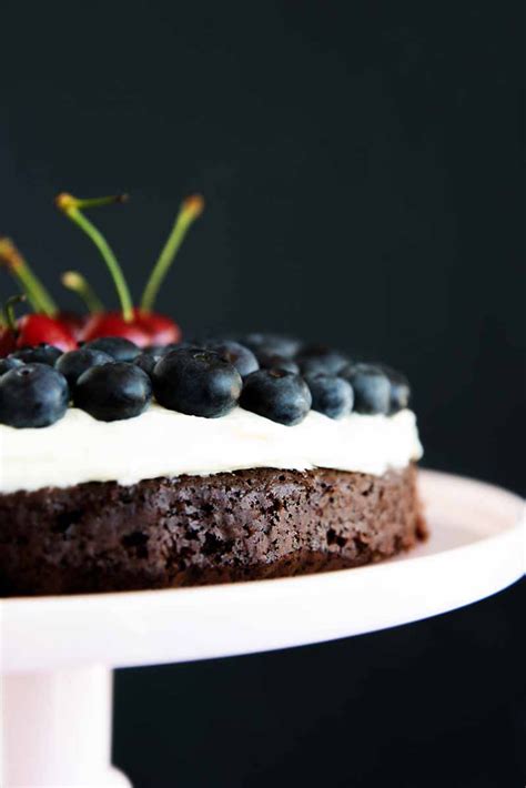 Check spelling or type a new query. Schoko-Blaubeer-Kuchen mit Buttermilch und Mascarino Frosting