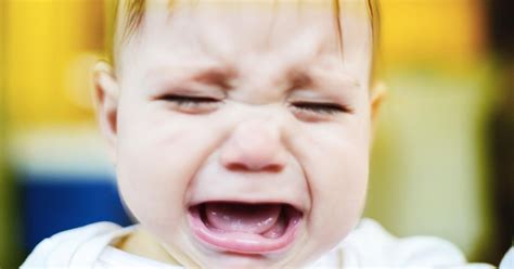 Czy niemowlęta i małe dzieci potrafią manipulować płaczem?