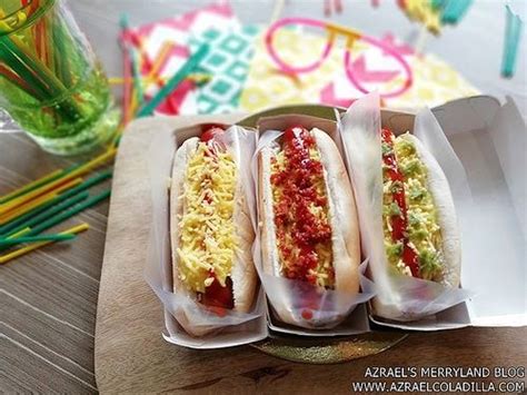 Jollibee More Toppings For Your Cheesy Classic Jolly Hotdog Hot Dog