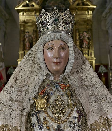 La Leyenda De La Divina Creación De La Virgen De Los Reyes Sevilla