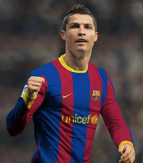 Cristiano Ronaldo Has Offered Himself To Barcelona For 202021