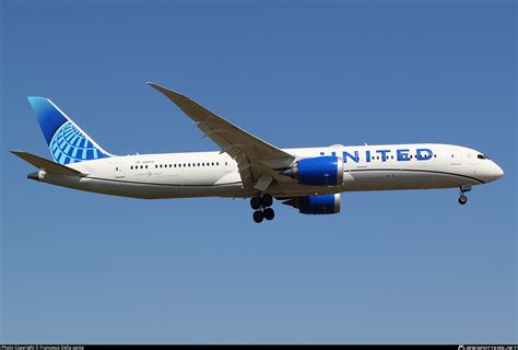 N24976 United Airlines Boeing 787 9 Dreamliner Photo By Francesco Della