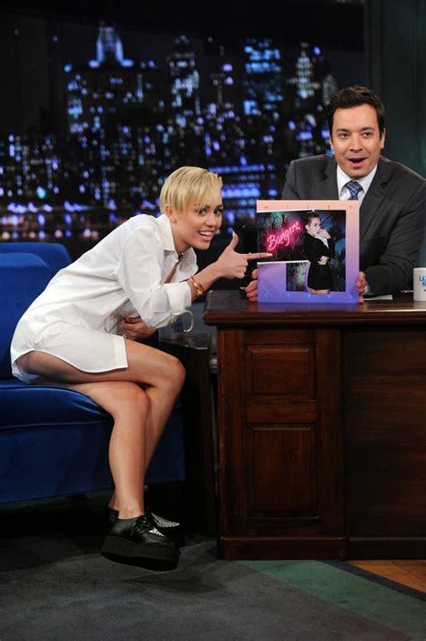 Celeb Diary Miley Cyrus Late Night With Jimmy Fallon