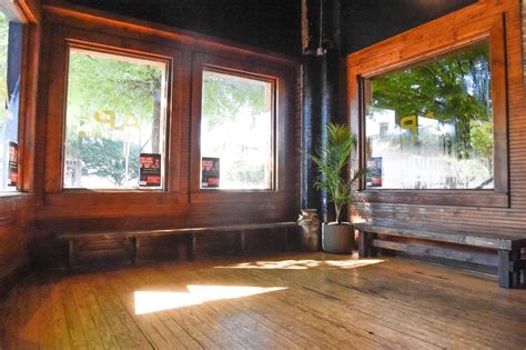 Take a look inside popular Tuscaloosa restaurant’s new and improved