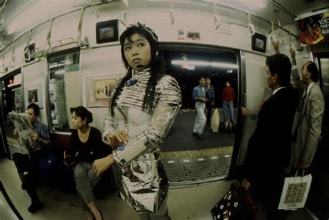 Mariko Mori, Subway, 1994. © Mariko Mori Courtesy: the artist and Sean Kelly, New York - ELEPHANT