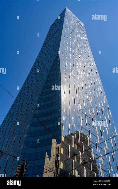 Rainier Tower Seattle Washington Usa Stock Photo Alamy