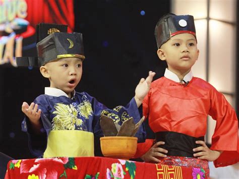 Đặc biệt, sau khi lập kỷ lục chưa từng có tại gameshow này với giải thưởng 300 triệu đồng, cuộc sống của các chú tiểu mồ côi vẫn nhận được sự yêu thương từ cộng đồng mạng. Tranh cãi dữ dội việc cắt sóng phần thi của 5 chú tiểu ...