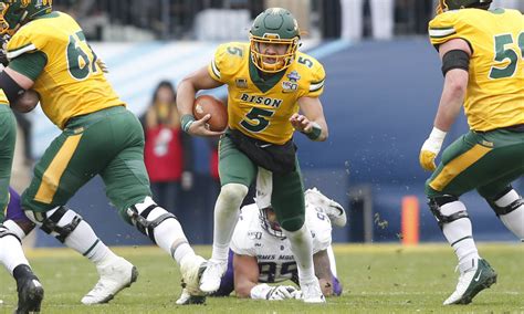 Don't you have him in the other 2+2 league? Devy 100: 80-76 - Dynasty League Football