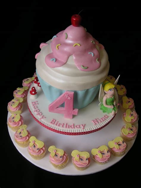 Birthday Cakes Idea August 2012