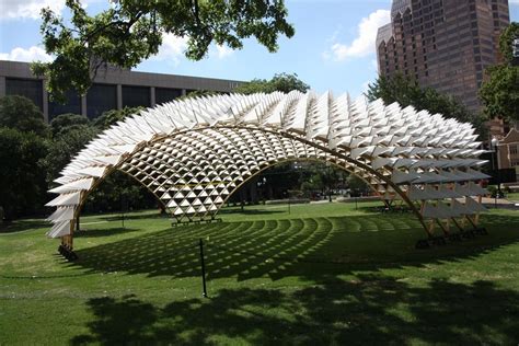 Coa Students Install Grid Shell Structure At Travis Park