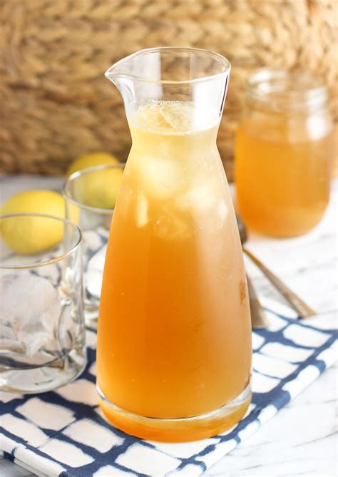 Lemon Ginger Iced Green Tea with Honey