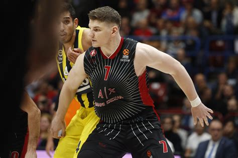 Pallacanestro olimpia milano, commonly known as olimpia milano or as ax armani exchange olimpia milan after its title sponsor, is an lba italian professional basketball team, based in milan, italy. Olimpia Milano, Gudaitis: "Non sono arrabbiato con nessuno"