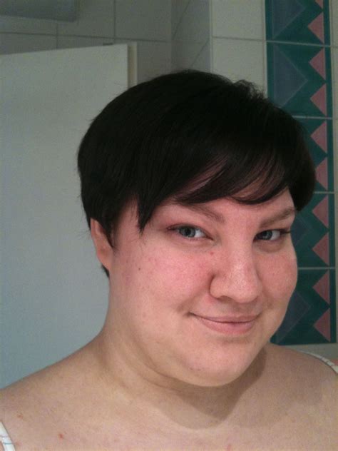 18 Fat Woman With Pixie Cut Short Hairstyle Trends Short Locks Hub