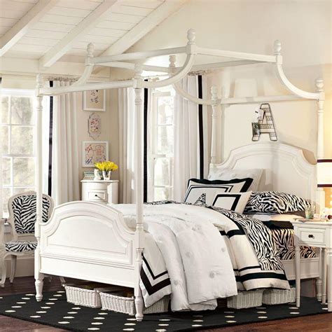 See more ideas about bedroom decor, bedroom design, room inspiration. Coraline | Libro Gratis